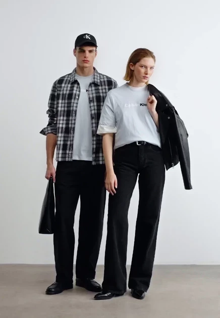 Футболка унисекс Calvin Klein Jeans Wholesale, белая