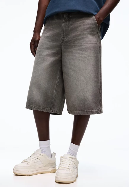 Мужские джинсовые шорты Bershka Baggy, серо-голубые
