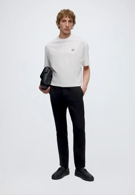 Мужская футболка Fred Perry Laurel Wreath, белая