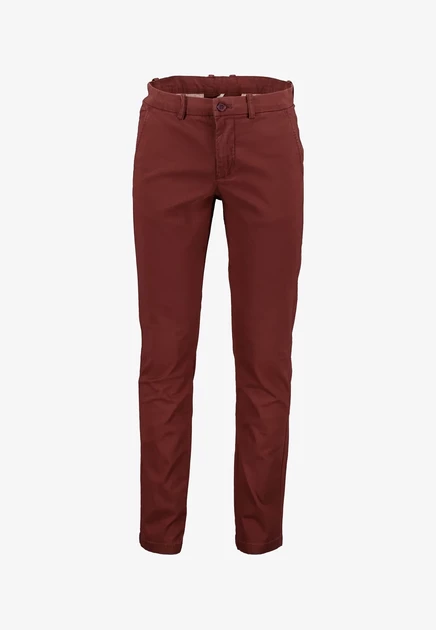 Lindbergh SUPERFLEX CHINO PANTS - Chinos - sand burgundy