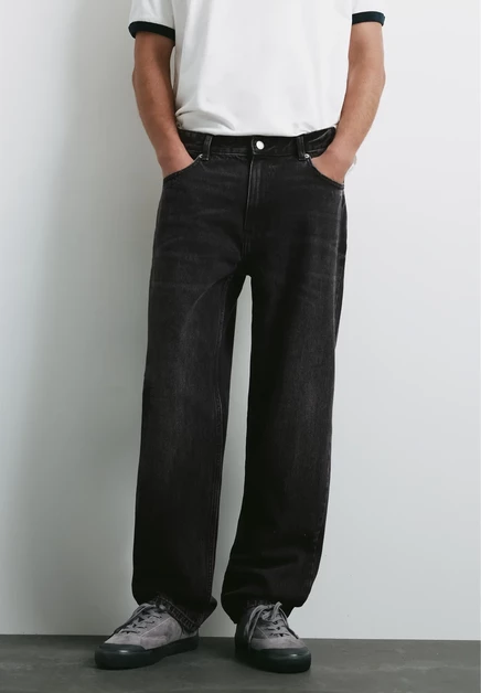 PULL&BEAR STRAIGHT-FIT DENIM TROUSERS - DENIM TROUSERS - Straight leg jeans - light-blue denim black denim
