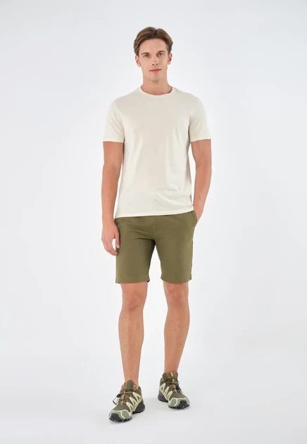 Pier One by Zalando 5 PACK - Basic T-shirt - egret/greige/ash rose/fig/caviar bordeaux/light grey/brown