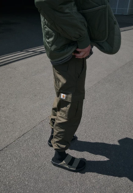 Мужские брюки-карго Carhartt WIP AVIATION, зеленые