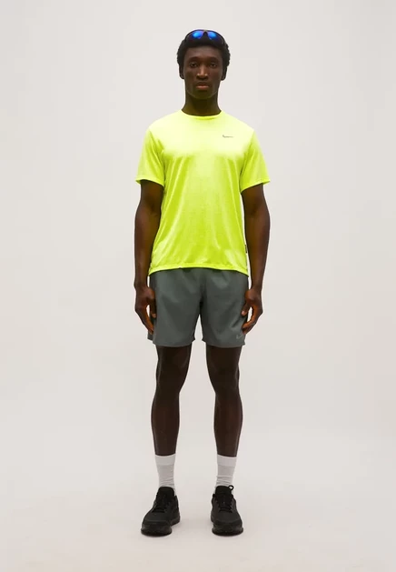 Мужские шорты Nike Performance Miler, серые