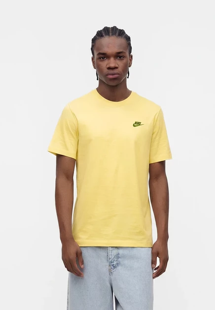 Мужская футболка Nike Sportswear CLUB TEE, красно-жёлтая