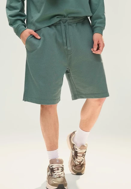 Мужские шорты Bershka JOGGER, зеленые