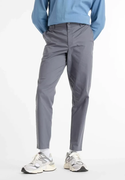Мужские чиносы New Balance Standard Tapered 30″, серые
