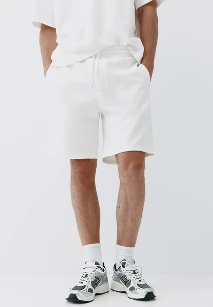 Мужские спортивные бермуды Pull&Bear, белые
