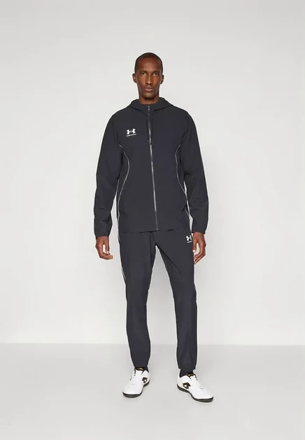 Мужской костюм Under Armour Challenger Pro, черно-белый