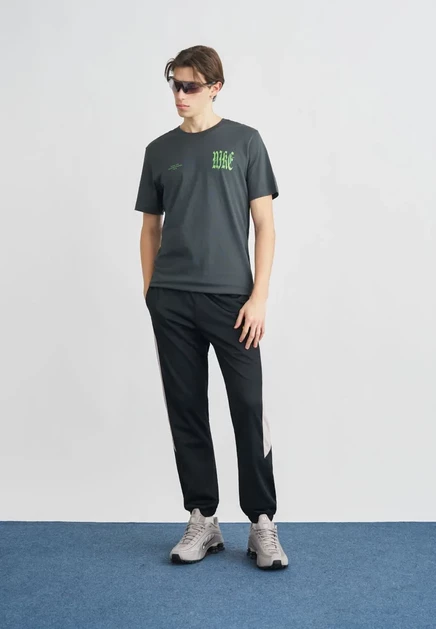 Мужская футболка Nike Tee We Float, антрацитовая