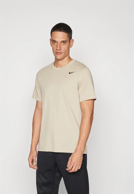 Мужская спортивная футболка Nike Performance TEE CREW, черная
