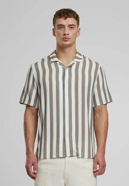 URBAN CLASSICS T-SHIRT VISCOSE AOP RESORT - Shirt - blueleaves paleolive offwhite