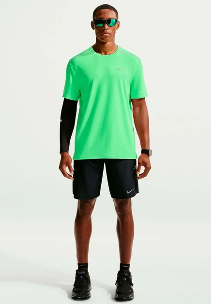 Мужская футболка Nike Performance Miler, зеленая