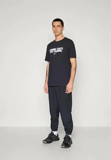 Мужские спортивные брюки Nike Performance Form, черные