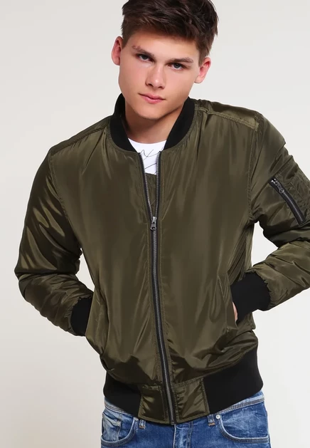 Мужской бомбер Urban Classics 2-Tone, черно-оливковый