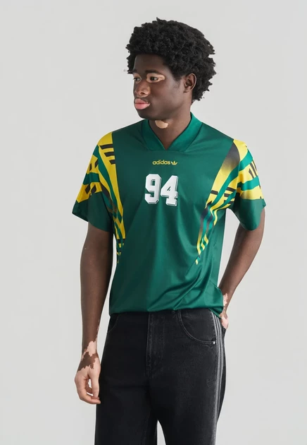adidas Originals SANTIAGO - Print T-shirt - better scarlet collegiate green