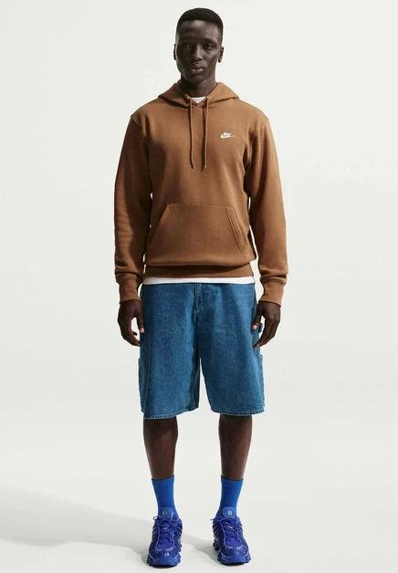 Nike Sportswear CLUB HOODIE - Hoodie - magenta/midnight navy ale brown ale brown white