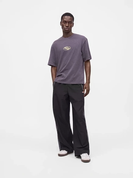 Унисекс-футболка Puma Boxy Graphic Tee, фиолетовая