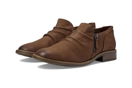 Женские лоферы Clarks Camzin Pace, тауп нубук