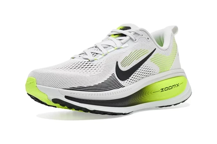 Шиповки Nike Vomero 18