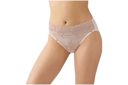 Женские трусы Wacoal Embrace Lace hi-cut, пудровые
