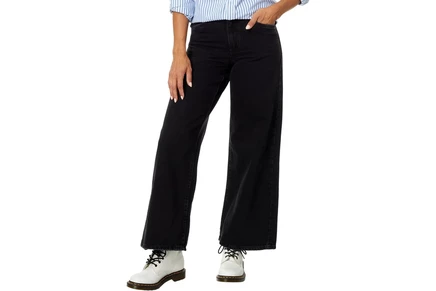 Джинсы Levis Womens 94 Baggy Wide Leg
