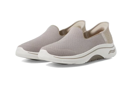 Женские кроссовки SKECHERS Performance Go Walk Arch Fit 2.0 Delara Hands Free Slip-Ins taupe