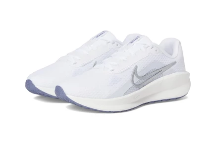 Женские кроссовки Nike Downshifter 13 white/metallic silver/football grey/world indigo/summit white