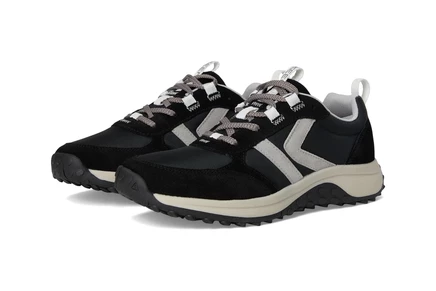 KEEN Kids KS86 Comfortable Durable Retro Style Sneakers (Little Kid/Big Kid) black/star white
