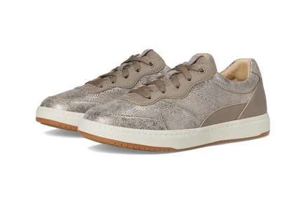 taupe metallic