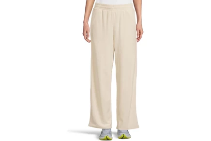 Брюки PUMA Essentials Elevated Velour Ribbed Straight Leg Pants