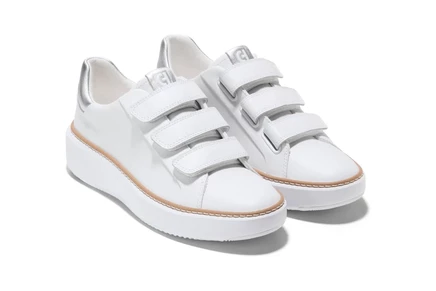 Женские кроссовки Cole Haan GrandPro Topspin Triple Strap Sneaker optic white/silver