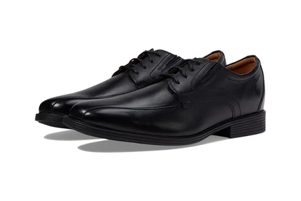 Clarks Whiddon Pace black leather