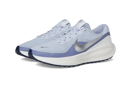 Женские кроссовки Nike Revolution 8, бело‑серебристые
