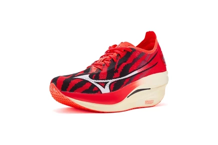 Кроссовки Mizuno Rebellion Pro 3, красно-белые