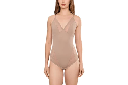 Женское корректирующее боди Miraclesuit Modern Romance Lace, стукко