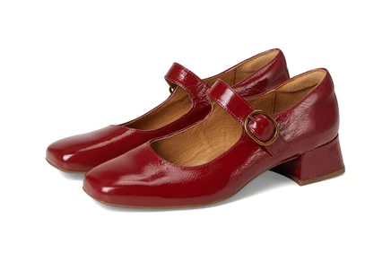 Sofft Laura red crinkle patent