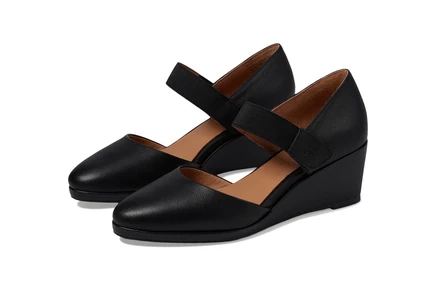 Gentle Souls by Kenneth Cole Oriana black leather