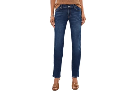Джинсы AG Jeans Sandra Low Rise Slim Straight in Outspoken