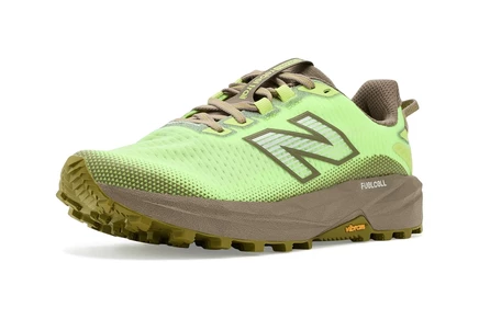 Женские кроссовки New Balance FuelCell Rebel Trail, розово-серые