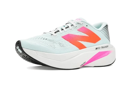 Мужские кроссовки New Balance FuelCell SuperComp Trainer v3