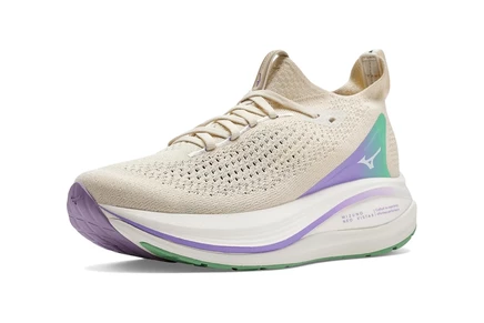 Женские кроссовки Mizuno Neo Vista 2, белые
