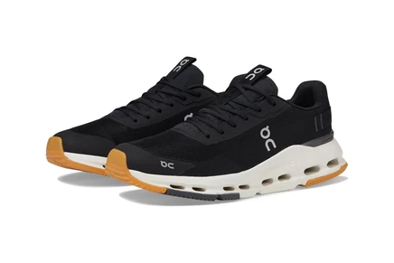 Женские кроссовки On Cloudnova Form 2 black/ivory