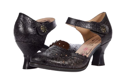LArtiste by Spring Step Visionary black leather