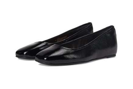 Sofft Poppy black patent