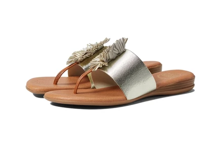 Сандалии Andre Assous Novalee Featherweight Sandal