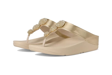 FitFlop Fino Beadie-Button Metallic Toe-Post Sandals platino