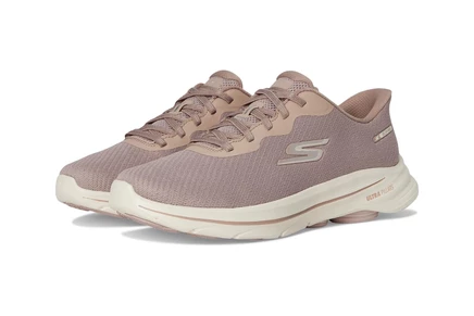 Женские кроссовки SKECHERS Performance Go Walk 8 Nadia Hands Free Slip-Ins taupe