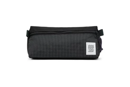 black/grid