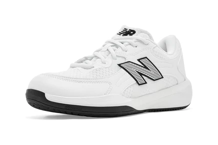 Кроссовки New Balance 696v7